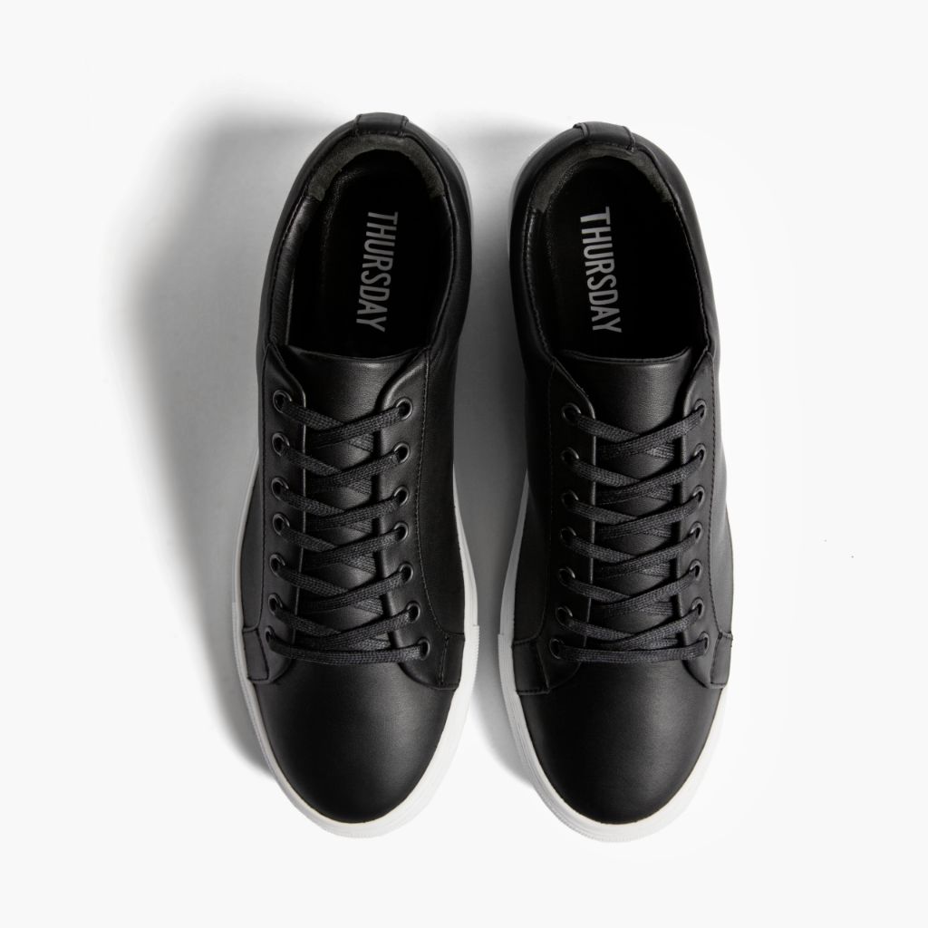 Premier Low Top Black Leather Sneakers For Men - Reinforced Heel Counter & Precision Double-Row Stitching Detail