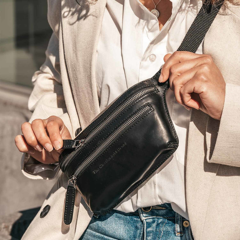 Toronto Full-Grain Leather Belt Bag