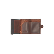 
Everyday Carry Perspective Showing Ergonomic Grab Handle & Strap Comfort