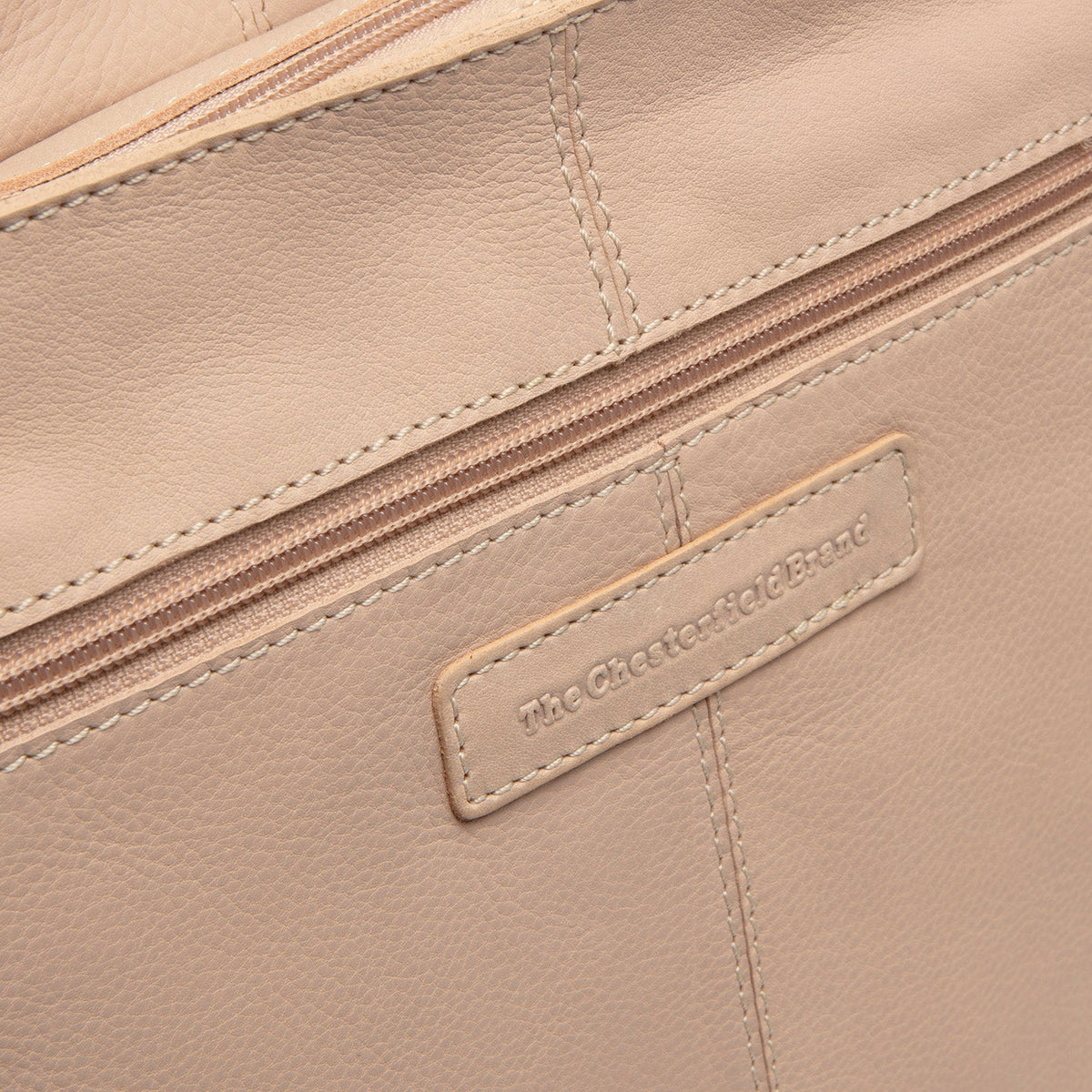 
Astero Full-Grain Leather Shoulder Bag - Structured Side Profile Showing Gusset Depth & Expansion Capacity