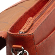 
Everyday Carry Perspective Showing Ergonomic Grab Handle & Strap Comfort