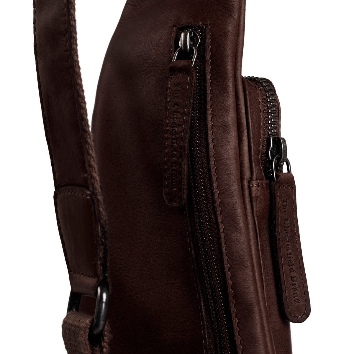 
Brown Leather Sling Bag Logan, detail view 1