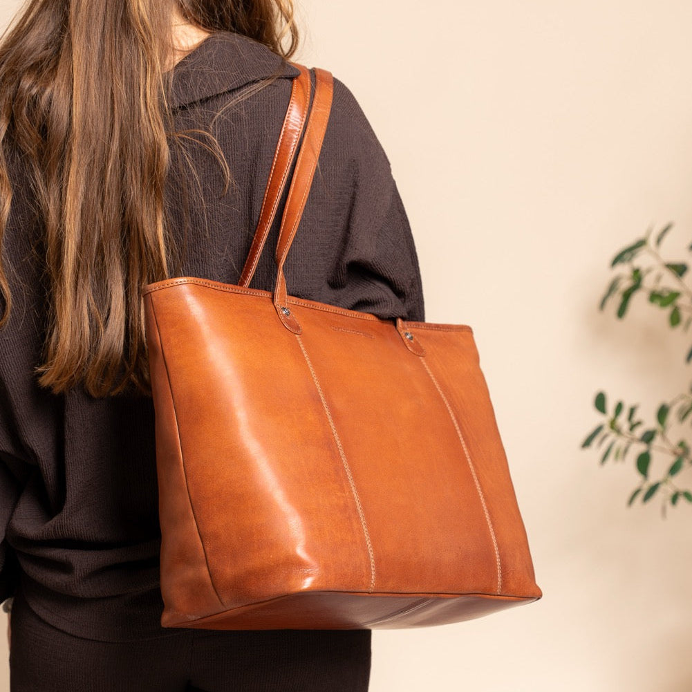 
Ferrera Full-Grain Leather Tote Bag – alternate product view 2