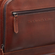 
Close-Up Detail of Classic Collar & Heavy-Duty Zipper Hardware on Leather Trolley San Marino