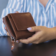 
Everyday Carry Perspective Showing Ergonomic Grab Handle & Strap Comfort