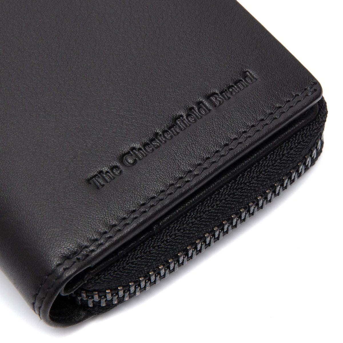 
Solid Antique Brass Hardware & Heavy-Duty Dual Zipper Detail on Lenwick Full-Grain Leather Wallet