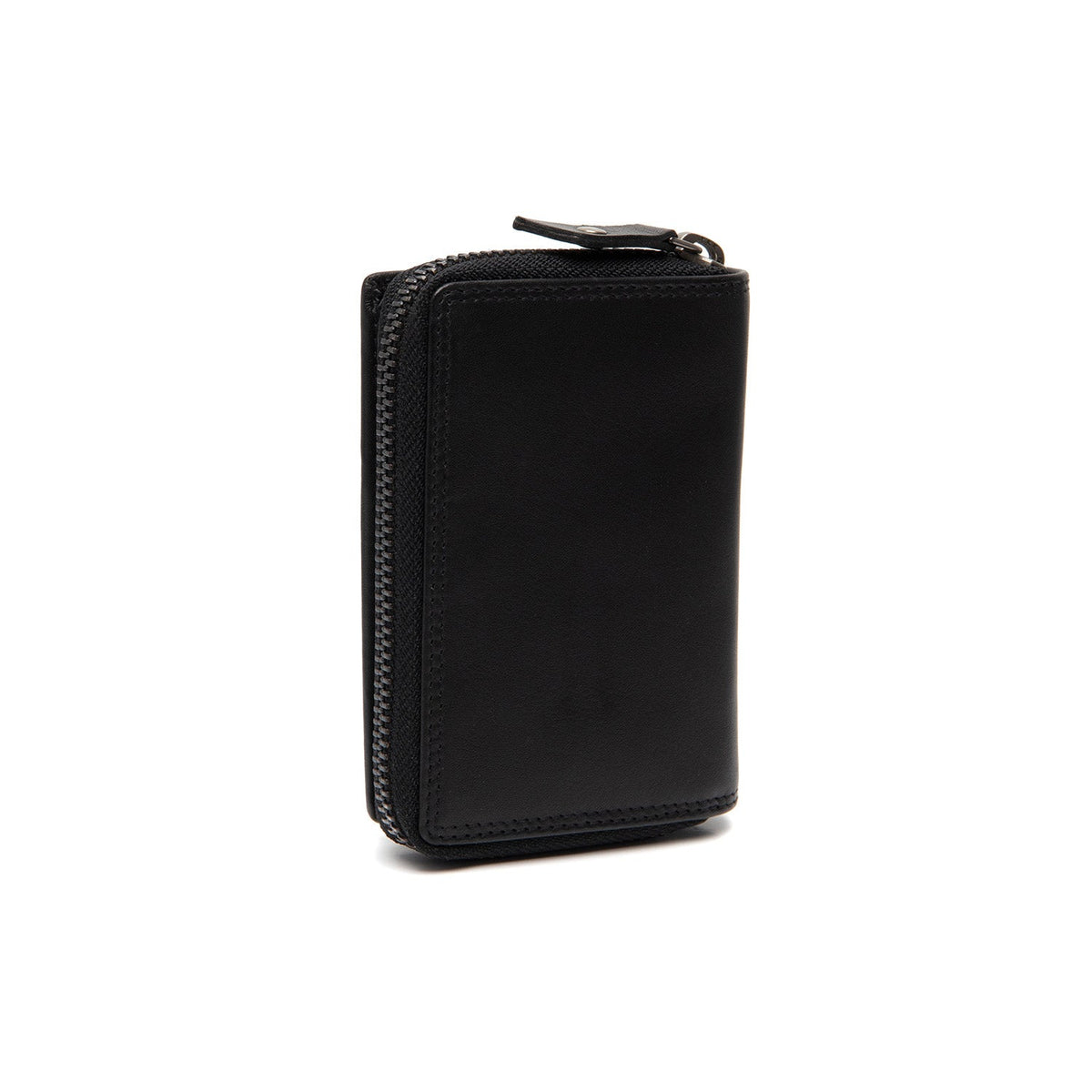 
100% Full-Grain Wax Pull-Up 100% Full-Grain Leather Grain Texture & Handcrafted Patina Detail