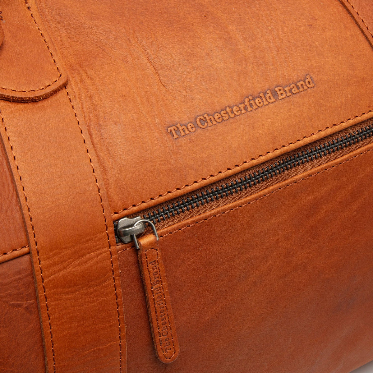 
Portsmouth II Full-Grain Leather Weekender Bag – alternate product view 3
