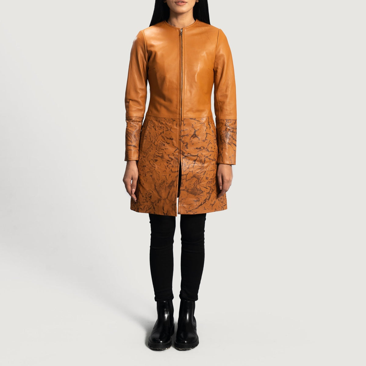 
Close-Up Detail of Classic Collar & Zipper Hardware on Women's Sandy Tan Dye Leather Coat